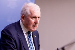 Ministras: Bulgarija nesiuntė oro gynybos sistemų Ukrainai, kad neerzintų Rusijos, bet liko be dujų