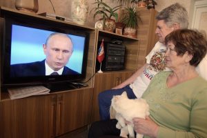 Mūšiai dėl rusiškų kanalų persikelia į teismus
