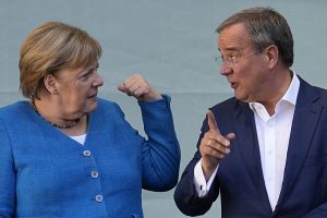 A. Merkel paragino vokiečius balsuoti už A. Laschetą ir Vokietijos ateitį