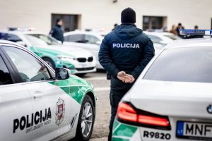 Sostinėje darbą pasirinkusiems policininkams – 10 tūkst. eurų: o kaip išsaugoti jau dirbančius?