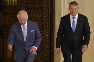Britų karalius Charlesas III atvyko į Rumuniją pirmojo vizito po karūnavimo