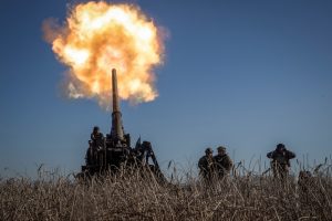 O. Scholzas: neleidžiame karui Ukrainoje peraugti į Rusijos ir NATO karą