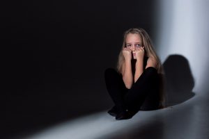 Sostinėje – išpuolis prieš mažametę: nepažįstamas vyras liepė uostyti rankas