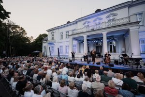 Pajūryje prasidėjo „Palangos parko festivalis“