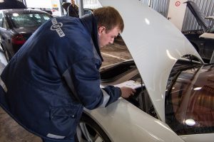Į patikrą „Regitroje“ vyras atvyko paieškomu automobiliu