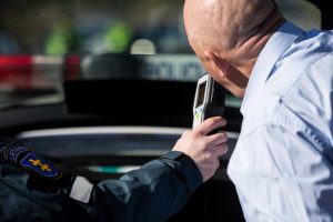 Teismas sugriežtino bausmę vairuotojui: girtas sėdo prie įmonei priklausančio automobilio