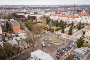 Vairuotojai, dėmesio: bus ribojamas eismas iki Kauno klinikų žiedinės sankryžos