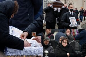 A. Navalno laidotuvėse – ir labai skambūs šūkiai: „Putinas – žudikas!“