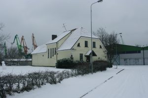 Liepė ieškoti jūrinių asmenybių namų