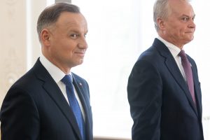 G. Nausėda su A. Duda telefonu aptarė saugumo situaciją regione ir paramą Ukrainai