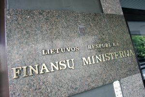 Finansų ministerija išplatino taupymo lakštų už 12,5 mln. eurų