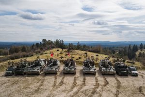 Kariuomenės artileristai dalyvavo tarptautinėse pratybose