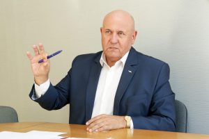 Profesorius apie naujus mokslo metus apšaudomame Charkove: jaunimas nori mokytis
