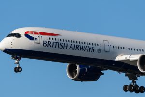 „British Airways“ atnaujins skrydžius į Rygą spalio pabaigoje 