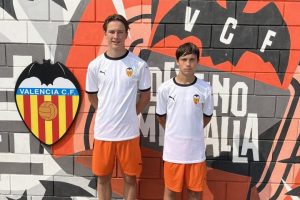 Jauniesiems žalgiriečiams – futbolo pamokos Valensijoje