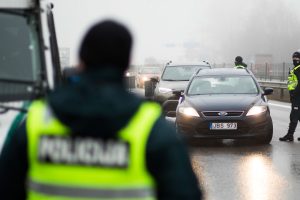 Klaipėdos apskrities patikros postuose praėjusią parą patikrinta per 5 tūkst. automobilių