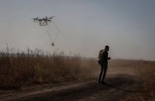 Žiniasklaida: per dronų smūgį Ukrainoje žuvo Estijos karys