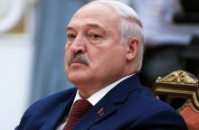 Baltarusija stabdo dalyvavimą Europos ginkluotės sutartyje