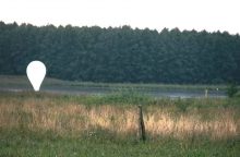 NSGK diskutuos apie meteorologinių oro balionų keliamas grėsmes ir jų užkardymą