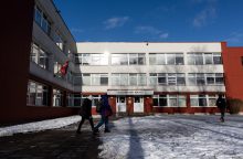 Siekiant didesnio saugumo, Vilnius mokyklas ragina įrengti kameras, elektroninius įėjimus