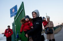 Sumažėjus ukrainiečių karo pabėgėlių srautui „Stiprūs kartu“ uždaro centrą Lenkijoje