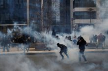 Briuselyje per protestą prieš COVID-19 suvaržymus miestui padaryta didžiulės žalos