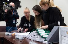 Prezidento posto siekiantis I. Vėgėlė VRK pateikė per 36 tūkst. rinkėjų parašų