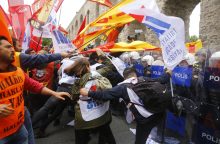Ministras: Turkijos policija sulaikė daugiau kaip 200 Gegužės 1-osios protestuotojų
