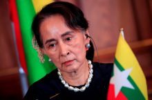 Mianmaro chunta paleidžia Aung San Suu Kyi partiją 