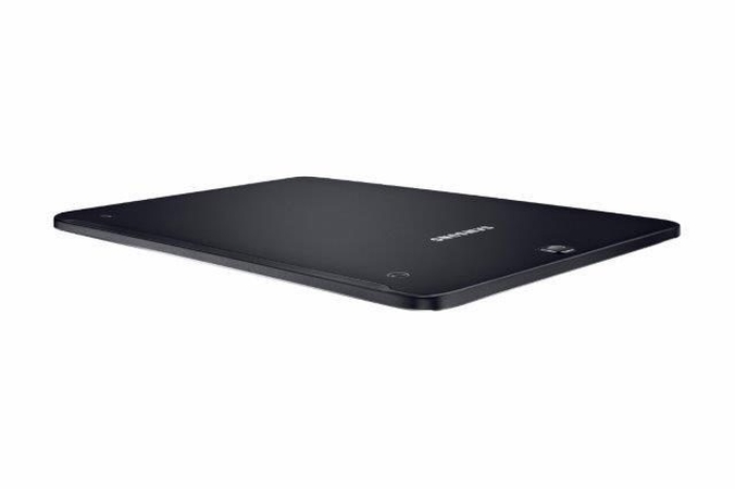 „Samsung“ pristatė ploniausią ir lengviausią planšetinį kompiuterį