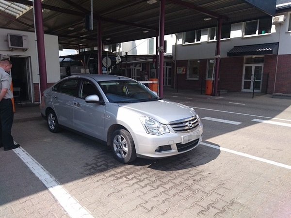 Ruso automobilis sukėlė įtarimų