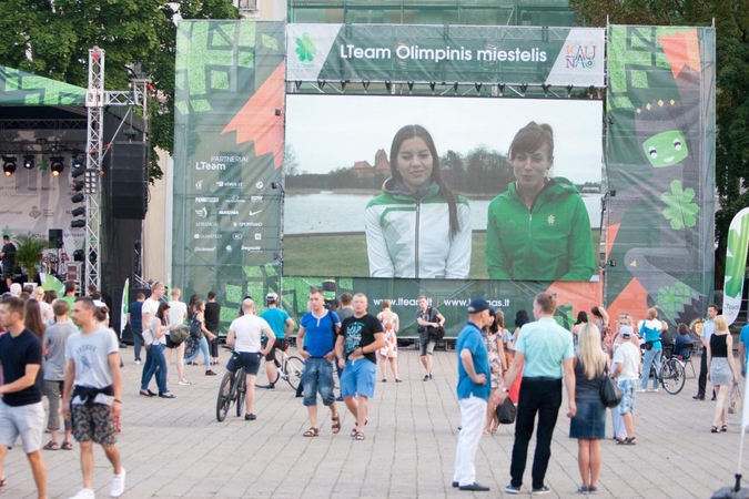 Fanų zonos atidaryme – jausminga olimpietės kalba