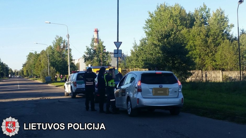 Prie taboro įkliuvo narkomanai ir juos vežę vairuotojai