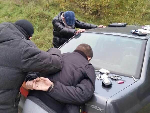 Policija susėmė tabore narkotikų užsipirkusius vyrus