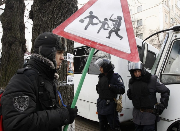 Maskva: Ukrainos krizė – S. Lavrovo ir C. Ashton pirmadienio susitikimo darbotvarkėje
