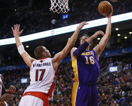 J.Valančiūno komanda namuose pralaimėjo "Lakers" krepšininkams