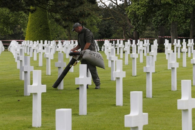 Britanijos karo veteranas grįžo į slaugos namus į Normandiją