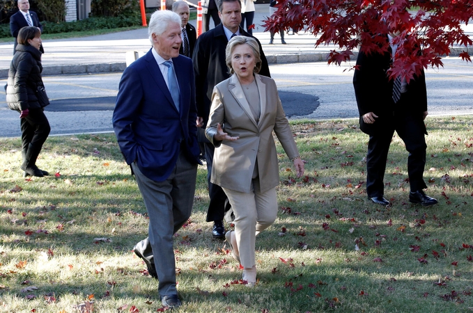 Jau balsavusi H. Clinton: esu nepaprastai laiminga