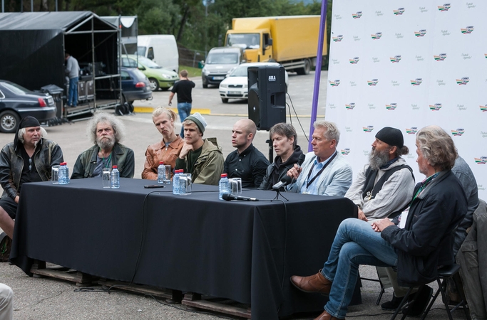 Festivalio išvakarėse „Lituanikai“ sėkmės linkėjo vienuolis 
