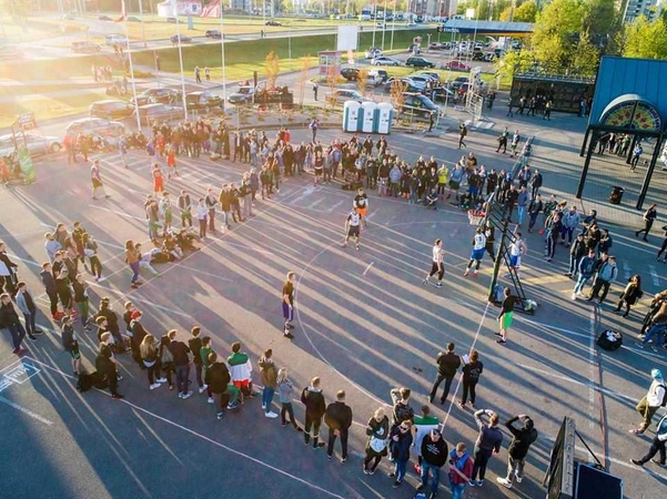 „Naktinis krepšinis“ laukia keliolikos tūkstančių lankytojų