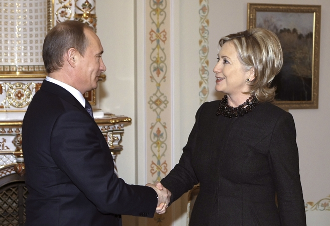 Vladimiras Putinas ir Hillary Clinton