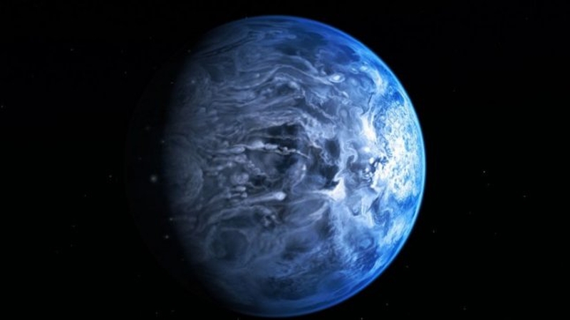 „Hubble“ nufotografavo neregėto grožio mėlyną planetą