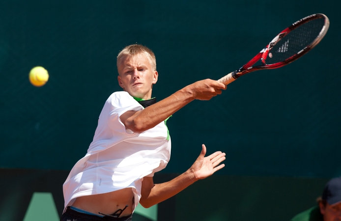 L. Mugevičius poroje su rumunu pateko į ITF teniso turnyro Rumunijoje ketvirtfinalį