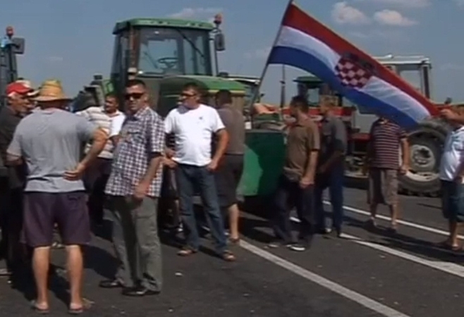 ES naujokėje Kroatijoje – protestai dėl per mažų ES išmokų