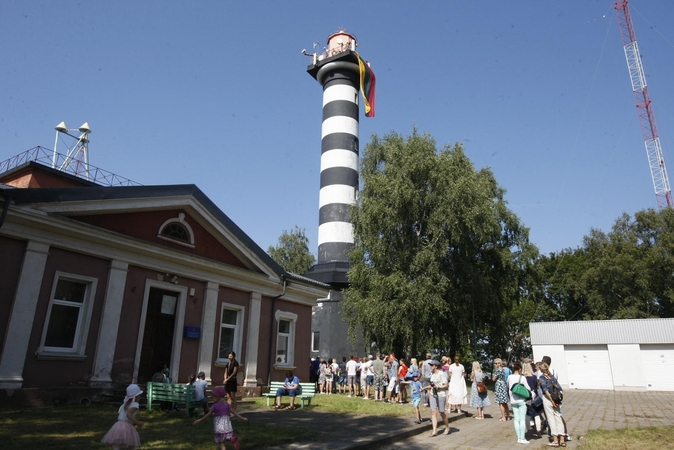 Lankytojai užgulė Klaipėdos švyturį