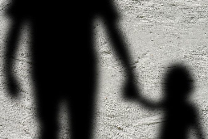 Vokietija skelbia išardžiusi didžiulį pedofilų tinklą, sulaikyti dešimtys asmenų