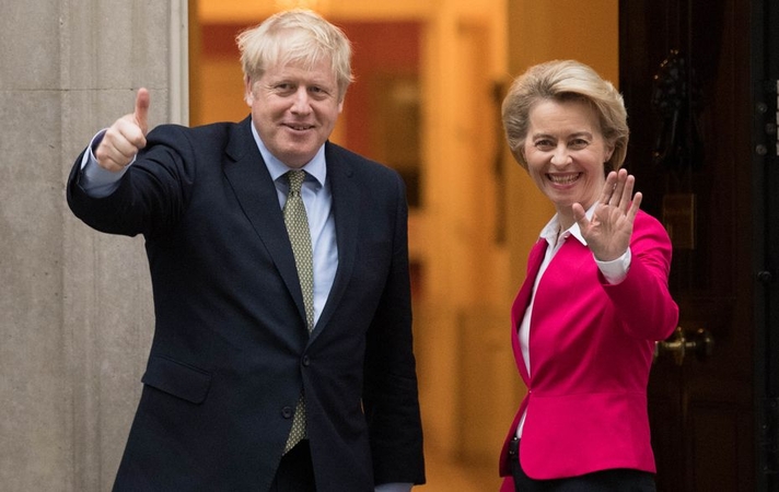 B. Johnsonas vyks į Briuselį susitikti su U. von der Leyen