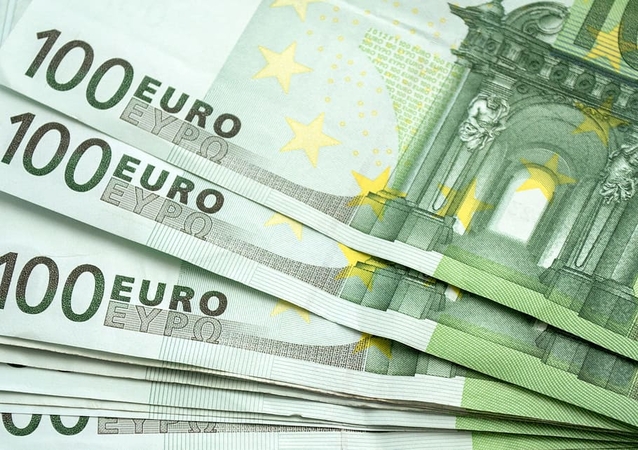 Nuo COVID-19 nukentėję regionai gaus dešimtis milijardų eurų paramos