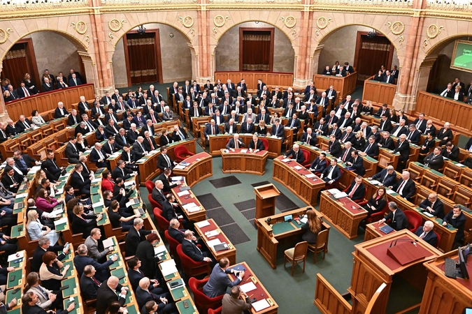 Vengrijos parlamentas pritarė pasitraukimui iš TBT