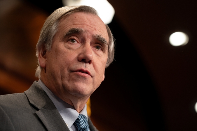 Jeffas Merkley